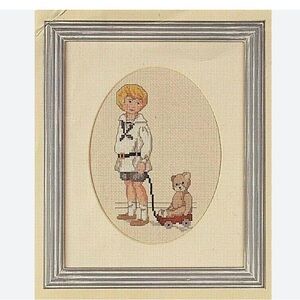 Creative Circle Counted Cross Stitch Kit # 1708 My Best Friend Teddy Bear